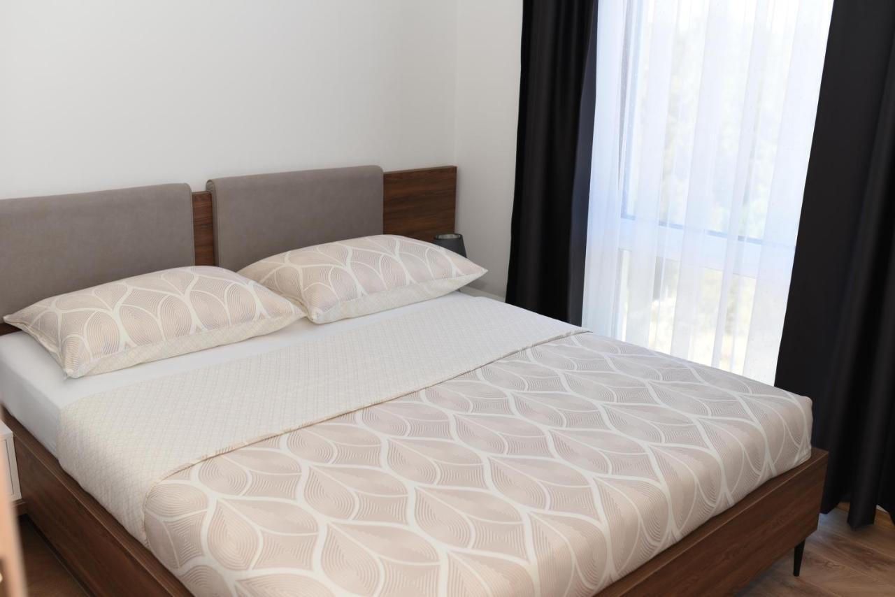 B1Villa Srima Kültér fotó